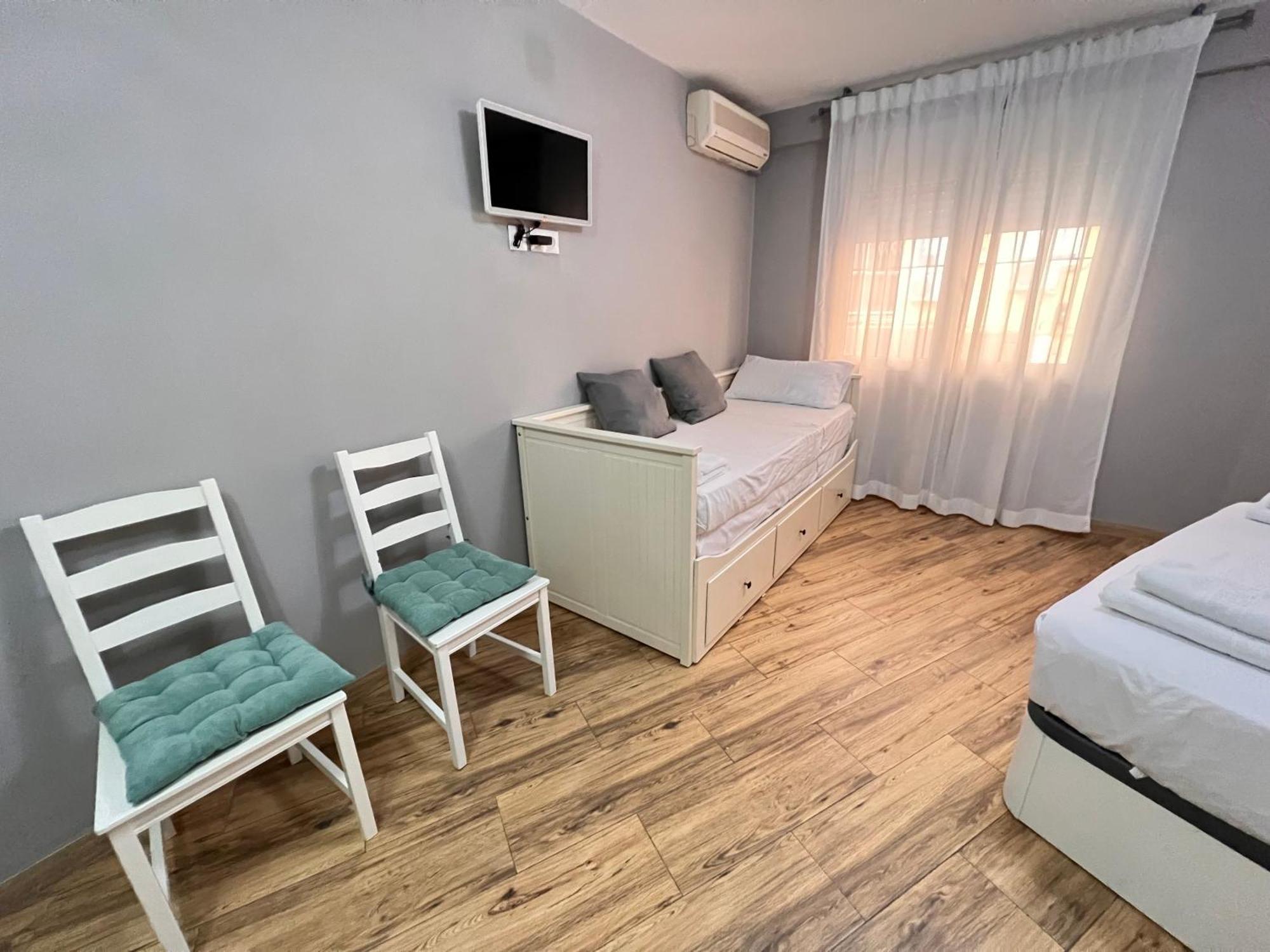 Nuestra Casita De Marmoles Parking Incluido 2 Bicis Gratis Apartment Malaga Luaran gambar